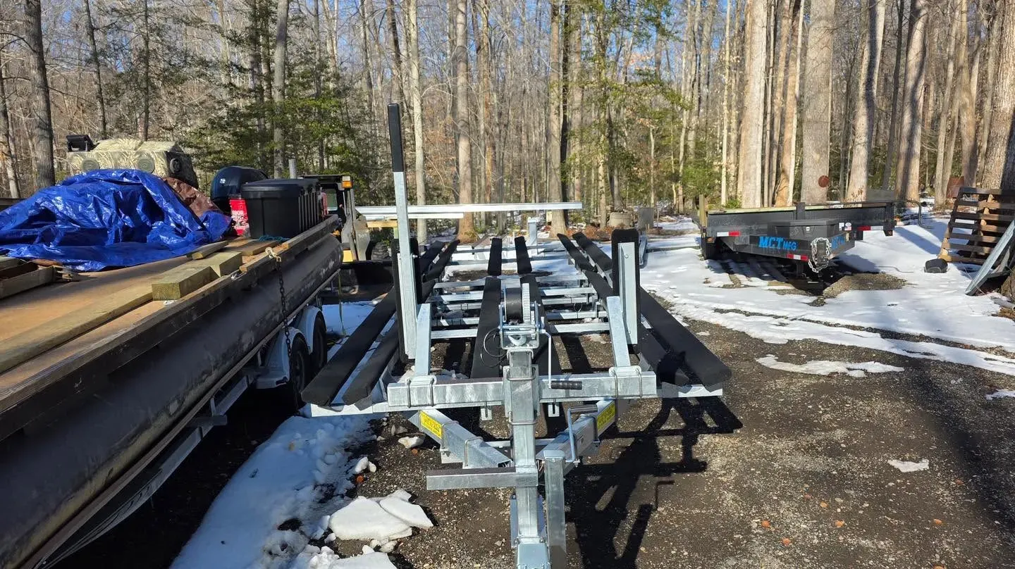 New lift cradle on a trailer
